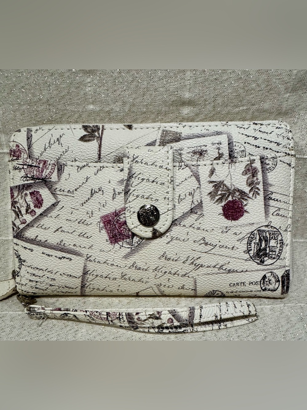 Jessica McClintock Floral Passport Travel Wallet Organizer Wristlet
